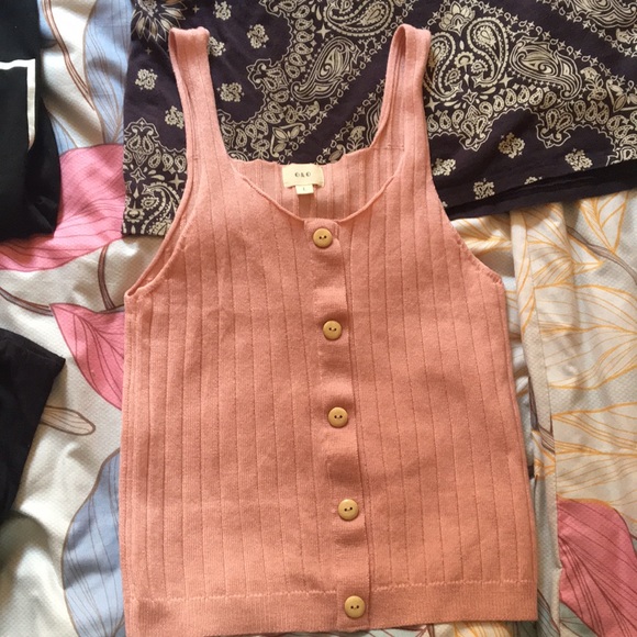 Pink tank top - Picture 2 of 7